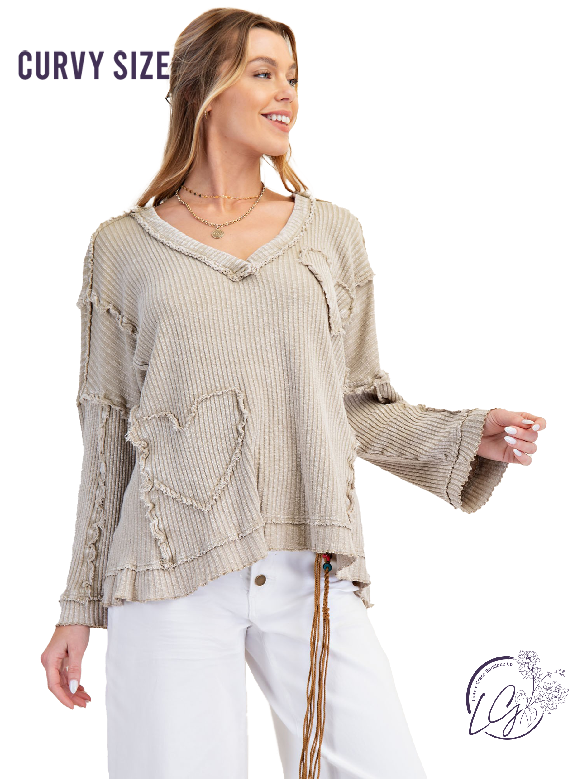 Curvy Rustic Heartbeat Pullover